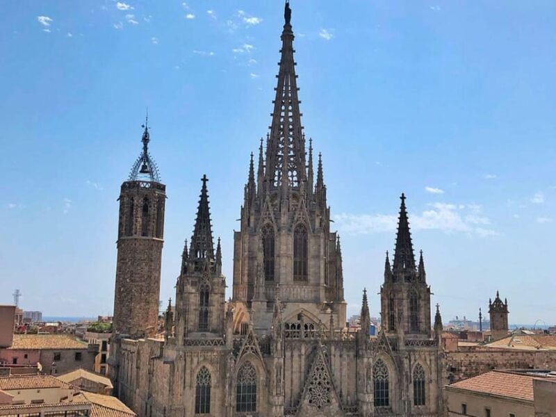 Barcelona Old Town and Gothic Quarter Walking Tour - Key Points