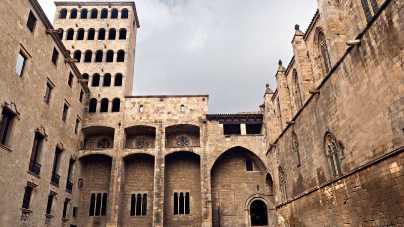 Barcelona: Old Town and Gothic Quarter Walking Tour - Final Stops and End of Tour at Passeig del Born