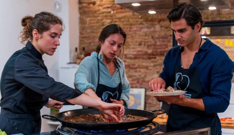 Barcelona Paella Class, Boqueria Tour, Mother-Daughter Chefs - The Feast: Savoring Your Paella and Tapas
