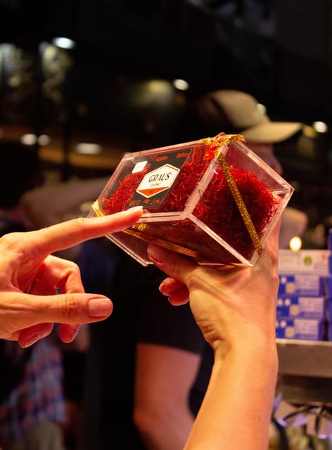 Barcelona Paella Class, Boqueria Tour, Mother-Daughter Chefs - Practical Details: Meeting Point and Group Size