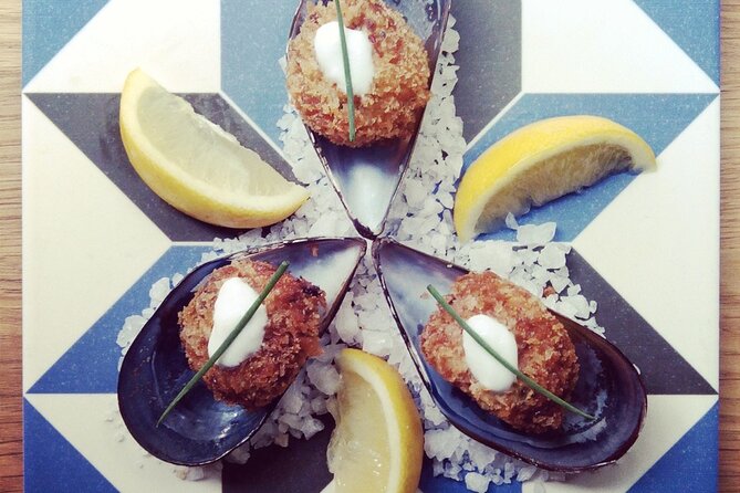 Barcelona Paella Cooking Class overviewing Las Ramblas - The Signature Dish: Authentic Paella with a View