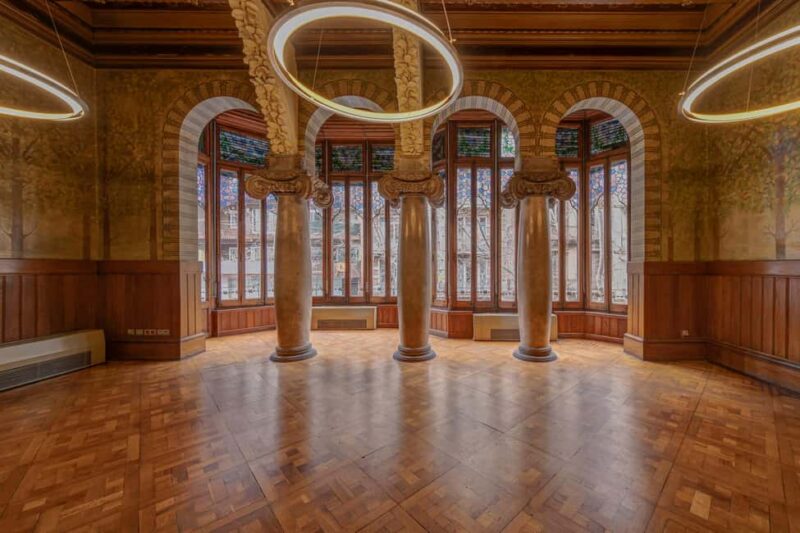 Barcelona: Palau Baró de Quadras Tickets and Guided Tour - The Architectural Origins of the Palau Baró de Quadras