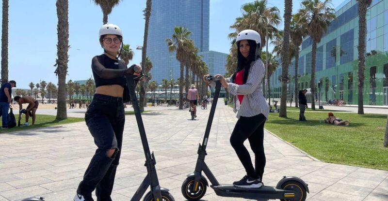 Barcelona: Panoramic eScooter Tour - Visiting Barcelona’s Port Vell and Old Harbour Yachts