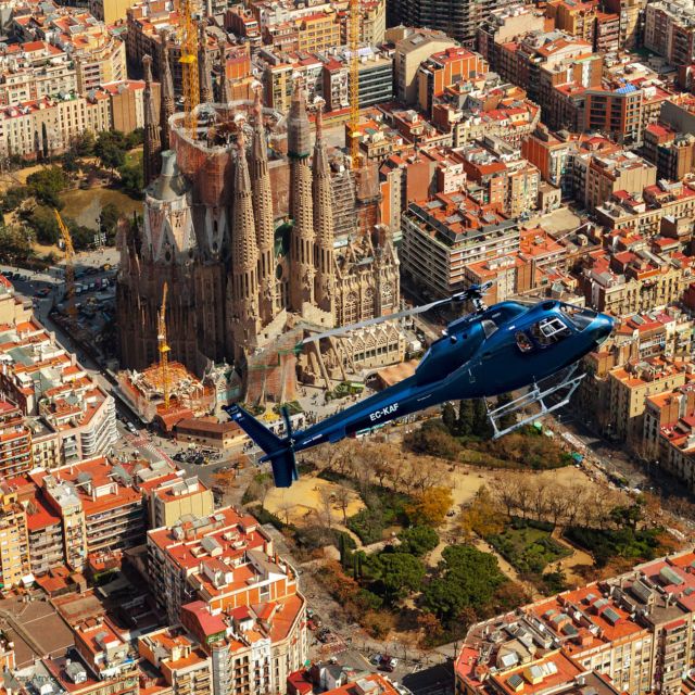 Barcelona: Panoramic Helicopter Flight - Barcelona: Panoramic Helicopter Flight – A Bird’s Eye View of the City