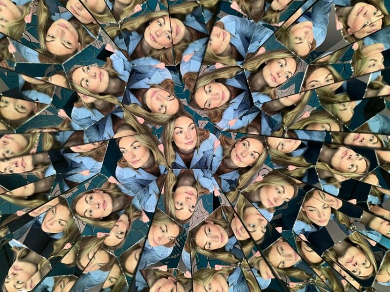 Barcelona: Paradox Museum Entry Ticket - Staff and Overall Atmosphere