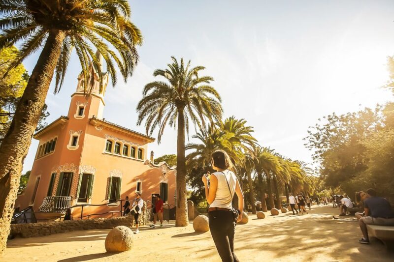 Barcelona: Park Güell Admission Ticket - Key Points