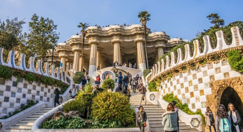 Barcelona: Park Guell Guided Tour with Skip The Line Entry - The Architectural Features Inspired by Art Nouveau