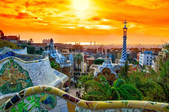 Barcelona: Park Guell Guided Tour with Skip the Line Ticket - Accessibility and Physical Requirements