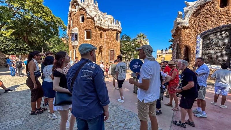 Barcelona: Park Güell Guided Tour with Skip the Line Ticket - Explore Gaudí’s Masterpiece with Professional Guidance