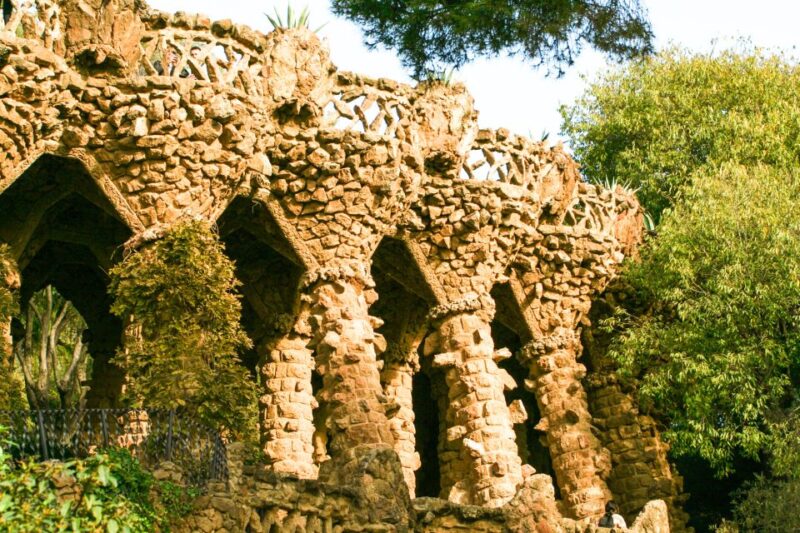 Barcelona: Park Güell & La Sagrada Familia Tickets and Tour - Comparing this Tour to Similar Options