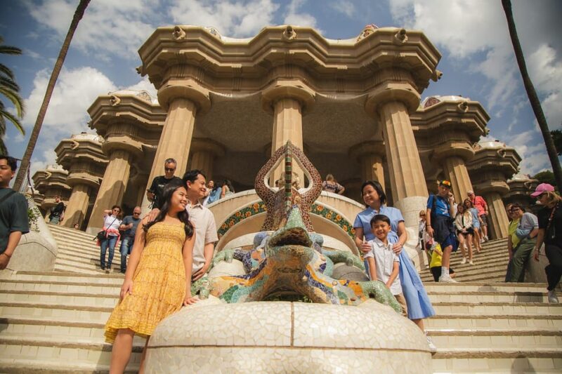 Barcelona: Park Güell Private Photography Experience - Discover the Unique Photography Experience at Park Güell in Barcelona