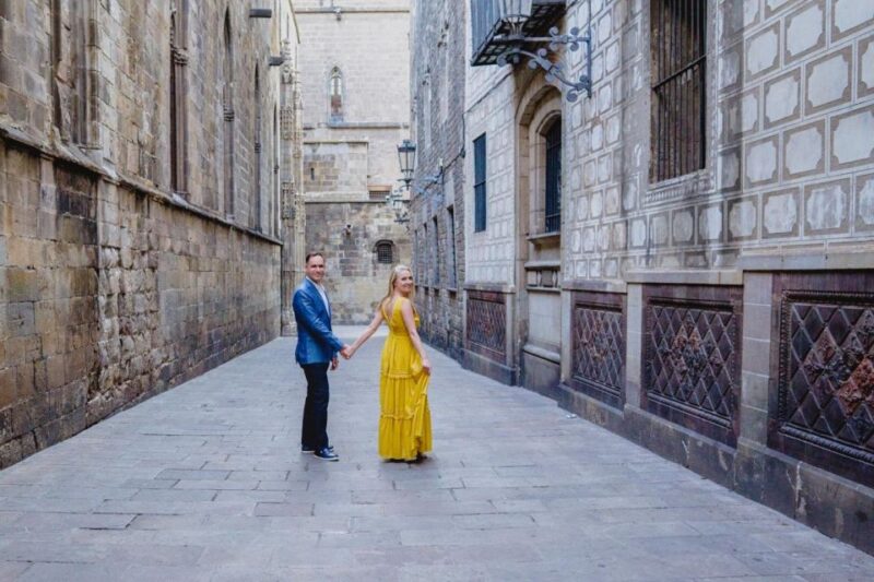 Barcelona: Personal Travel & Vacation Photographer - What to Expect on the Day of the Photoshoot