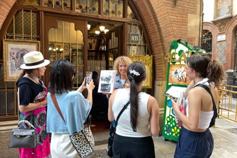 Barcelona: Picasso Walking Tour & Guided Museum Experience - Walking Through Barcelona’s Gothic Quarter