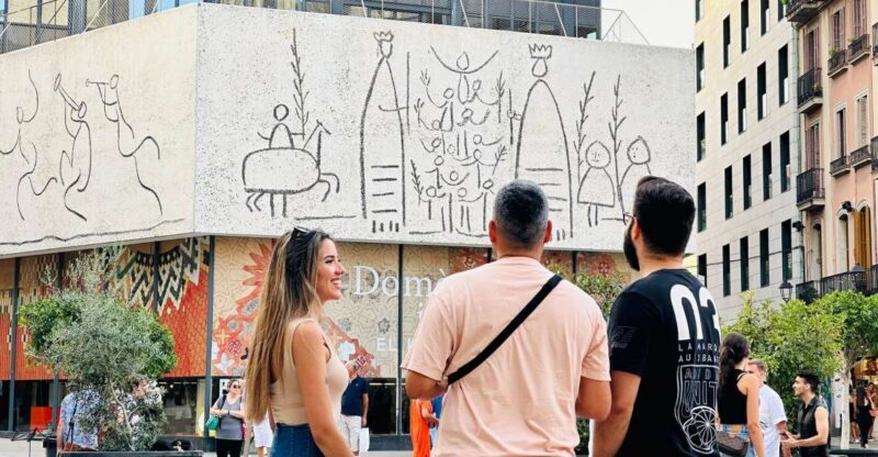 Barcelona: Picasso's Barcelona & Picasso Museum Walking Tour - Exploring the Gothic Quarter and Born Neighborhoods