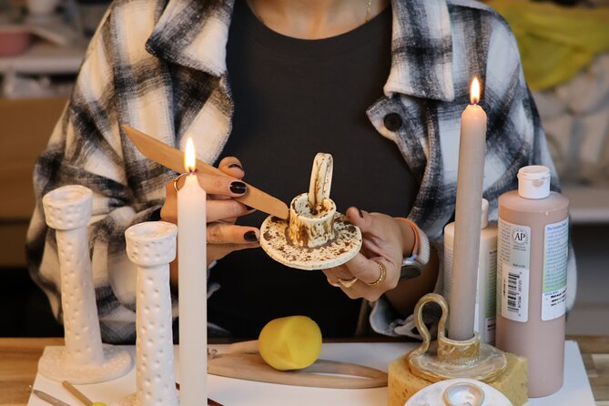 Barcelona Pottery Workshop with Wine - Discover the Unique Barcelona Pottery Workshop with Wine