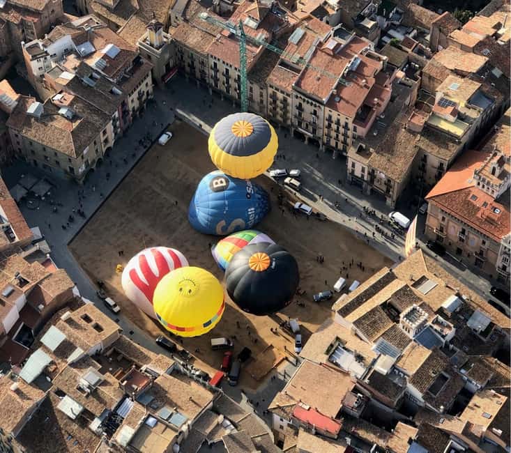 Barcelona: Pre-Pyrenees Hot Air Balloon Tour & Pickup Option - The Experience Providers and Customer Service