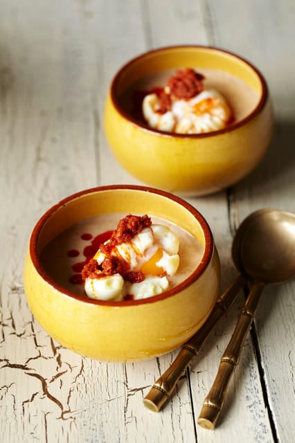 Barcelona: Premium Tapas & Paella Cooking Class - Key Points