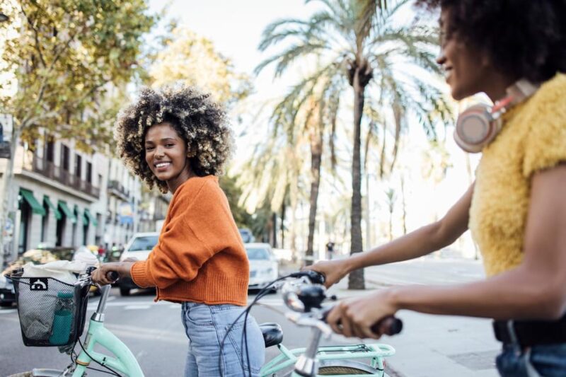 Barcelona: Private Bike/eBike Tour & Sagrada Familia Tickets - The Flow and Pace of the 4-Hour Tour