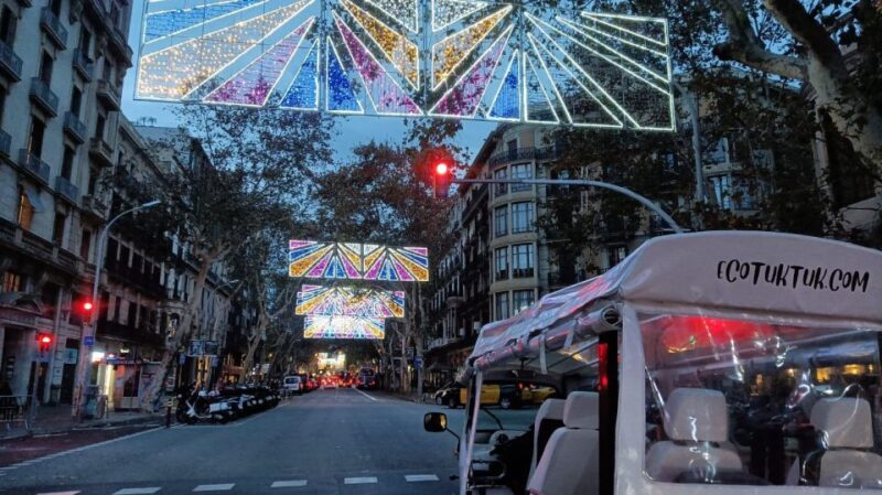 Barcelona: Private Christmas Lights Tour by Eco Tuk Tuk - Scenic Drive through Passeig de Gràcia and Casa Batlló