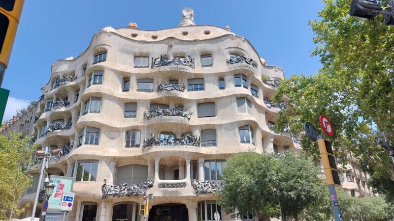 Barcelona: Private City Tour - Limitations to Consider