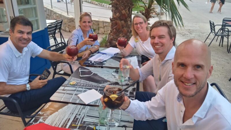 Barcelona: Private Evening Walking Tour with Tapas Dinner - Tasting Catalonia: Tapas and Local Products