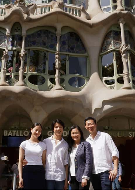 Barcelona - Private Family Photoshoot at Sagrada Familia - Accessibility and Practical Details