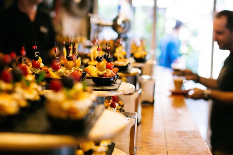 Barcelona: Private Food Tour 10 Tastings with Locals - Pacing, Duration, and Flexibility