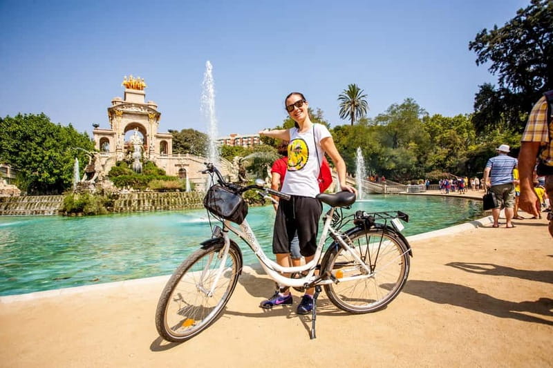 Barcelona: Private Group Bike Tour - Starting Point in the Heart of La Rambla