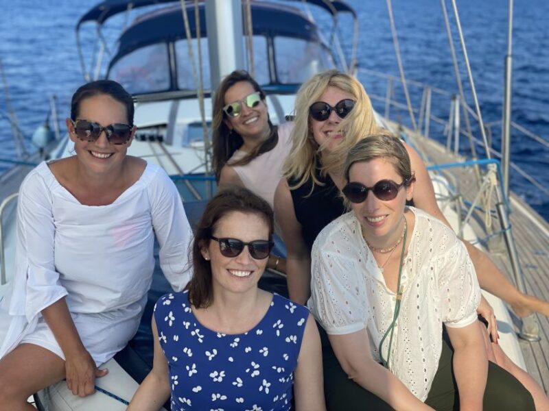 Barcelona: Private Luxury Sailing Tour - Comparing Similar Experiences