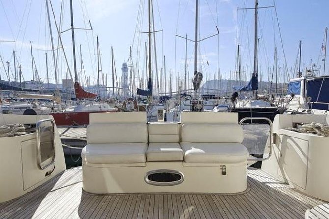 Barcelona Private Luxury Yacht Tour - Meeting Point and Logistics