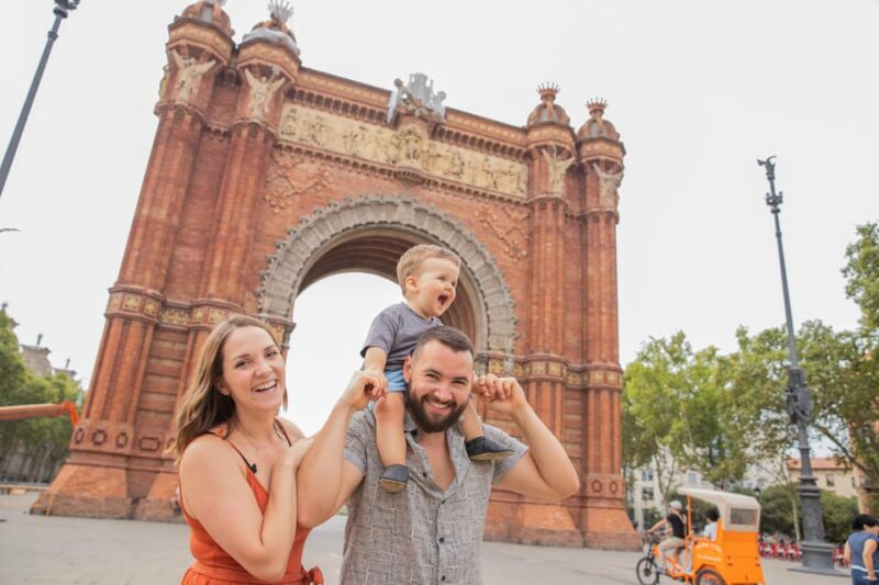 Barcelona: Private Photoshoot at Arc de Triomf - Discover the Charm of the Arc de Triomf with a Personal Photoshoot