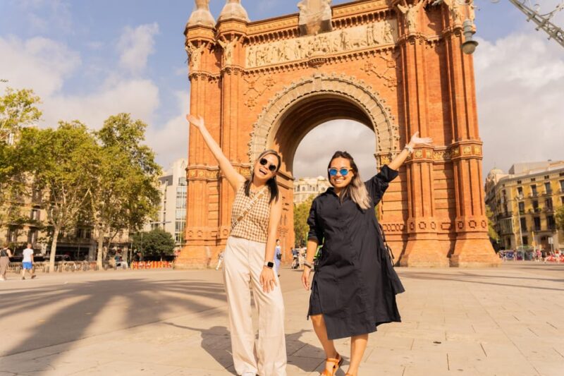 Barcelona: Private Photoshoot at Arc de Triomf - Frequently Asked Questions