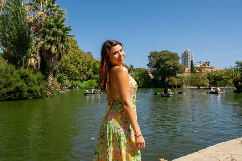 Barcelona: Private Photoshoot in Ciutadella Park with Ami - Key Points