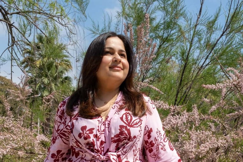 Barcelona: Private Photoshoot in Ciutadella Park with Ami - What’s Included and What’s Not