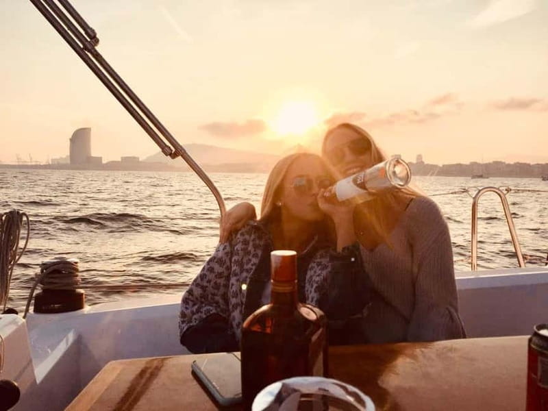 Barcelona: Private Sunset Sailing Trip with drinks/snacks - Scenic Views of Barcelonas Skyline at Sunset