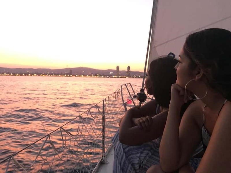 Barcelona: Private Sunset Sailing Trip with drinks/snacks - What’s Included: Drinks, Snacks, and Optional Live Music