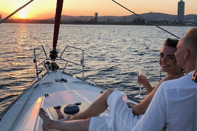 Barcelona Private Sunset Sailing with Drinks - Stops and Views: Iconic Barcelona Landmarks from the Sea