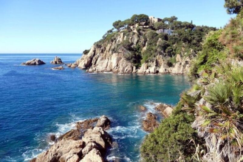 Barcelona: Private Tour Costa Brava Scuba Diving and Lunch - Key Points