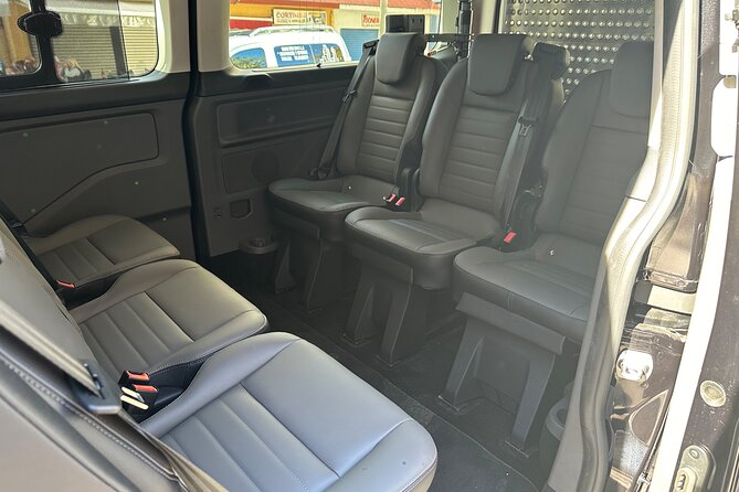 Barcelona private transfer cruise port to airport - Why Choose a Private Transfer Over Public Transport or Taxis?