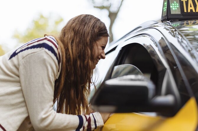 Barcelona Private Transfer from Cruise Port to Airport - Booking and Cancellation Policies