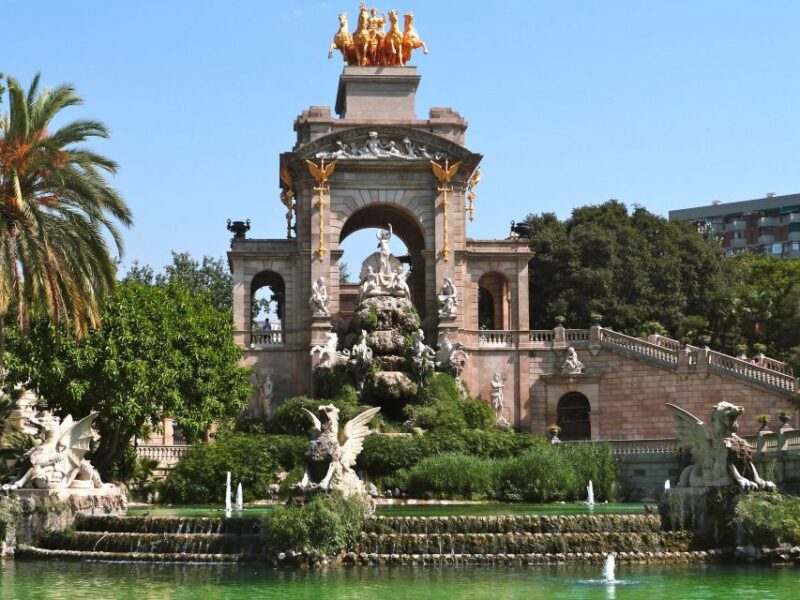 Barcelona: Private Walking Tour with a Local - Who Will Love This Tour