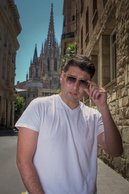 Barcelona Professional Photoshoot: Capture Your Best Moments - The Photos: High-Resolution and Professionally Retouched