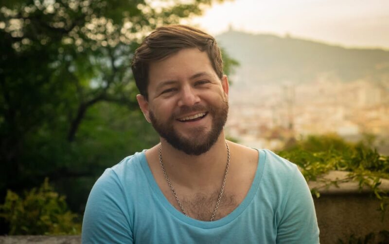 Barcelona Professional Photoshoot: Capture Your Best Moments - Accessibility and Practical Tips