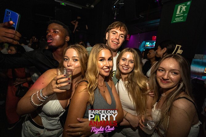 Barcelona Pub Crawl + Karaoke + 2bars, VIP Club Entry& Free shots - Key Points