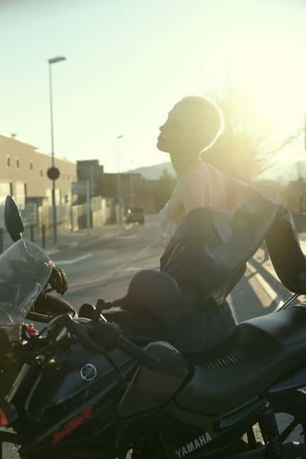 Barcelona: Retro Motorcycle Ride and Photoshoot - Why Choose This Tour in Barcelona?