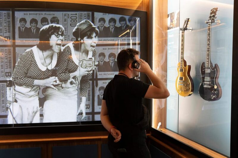 Barcelona: Rock Museum- Guitar Legends Hall - Explore the Only Immersive Rock Museum in Europe: Guitar Legends Hall in Barcelona