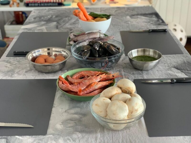 Barcelona: Rooftop Tapas and Sangria Class with a Chef - Making a Classic Paella with a Local Chef’s Tips