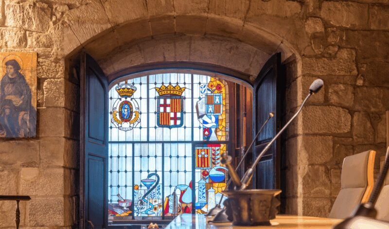 Barcelona: Royal Academy of Pharmacy of Catalonia Tour - Inside One of Europes Oldest Pharmacies