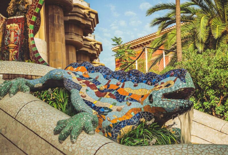 Barcelona: Sagrada Familia and Park Guell Full-Day Tour - Visiting Park Güell with Priority Access