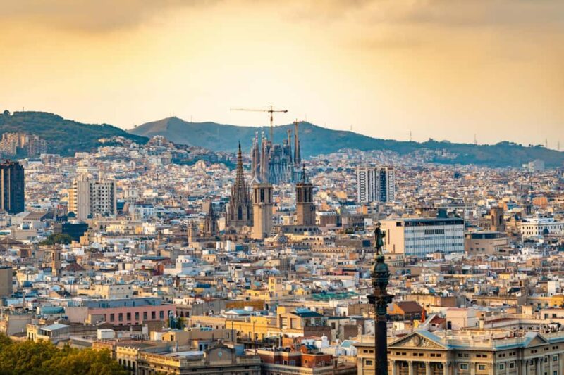 Barcelona: Sagrada Família & Gothic Quarter Walking Tour - Limitations and Considerations